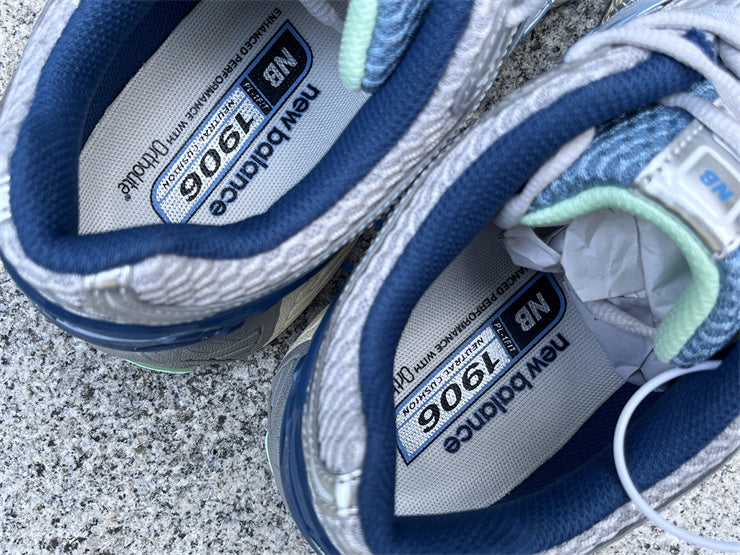 New Balance 1906R
