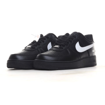 Nike Air Force 1 Low x Supreme "Black White