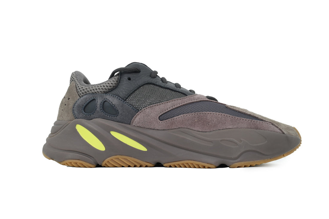 Adidas Yeezy Boost 700 "Mauve"