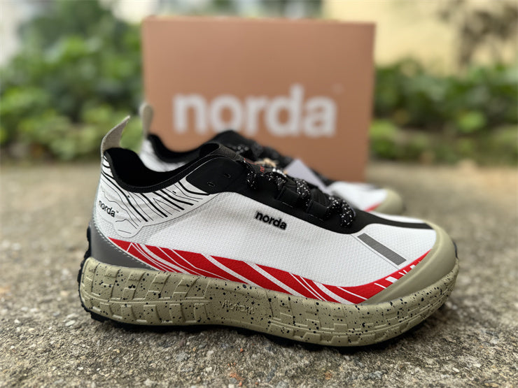 norda 001 "White/Red"