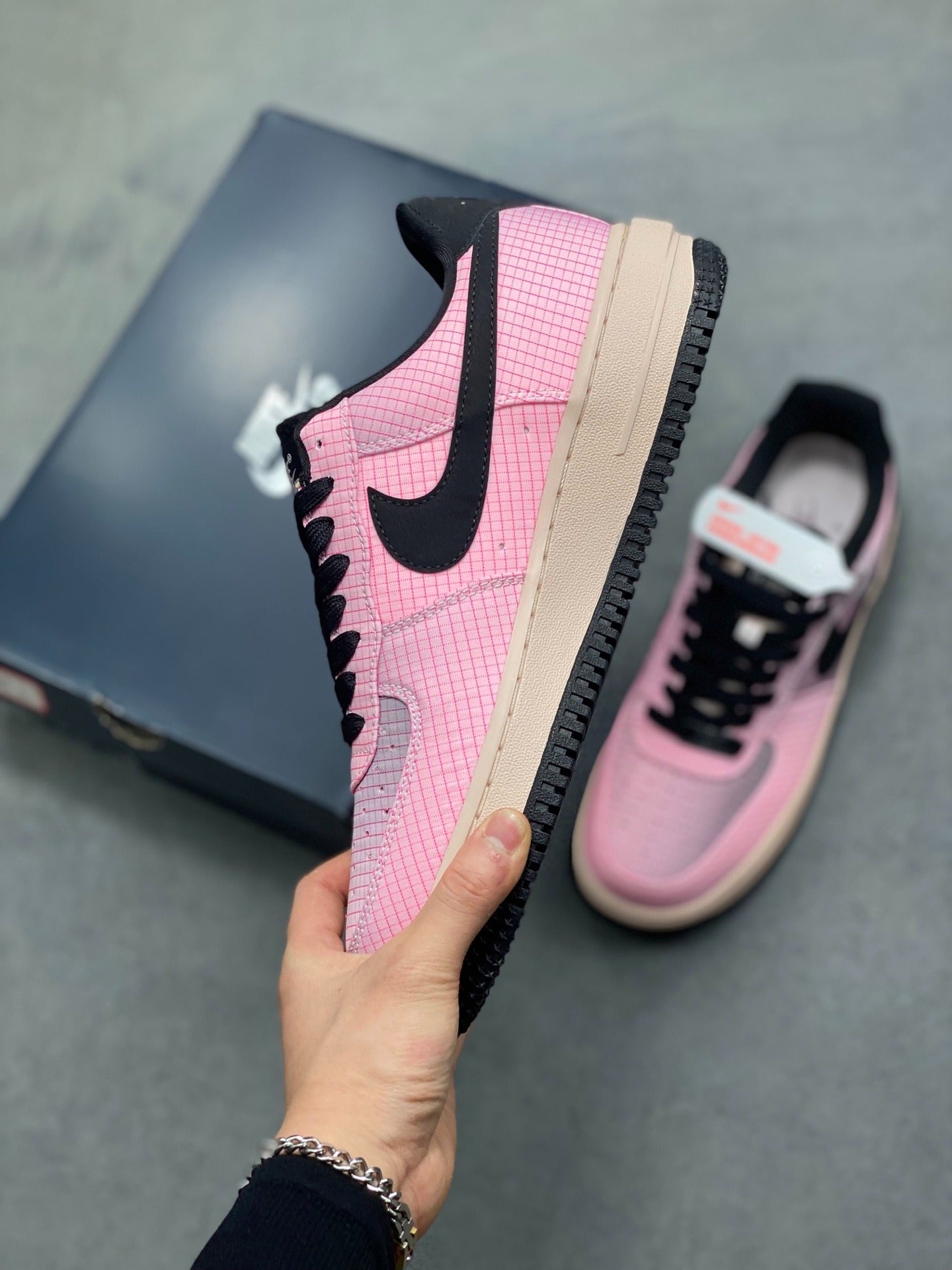 Nike Air Force 1 '07 Low "Pink Grid Ripstop"
