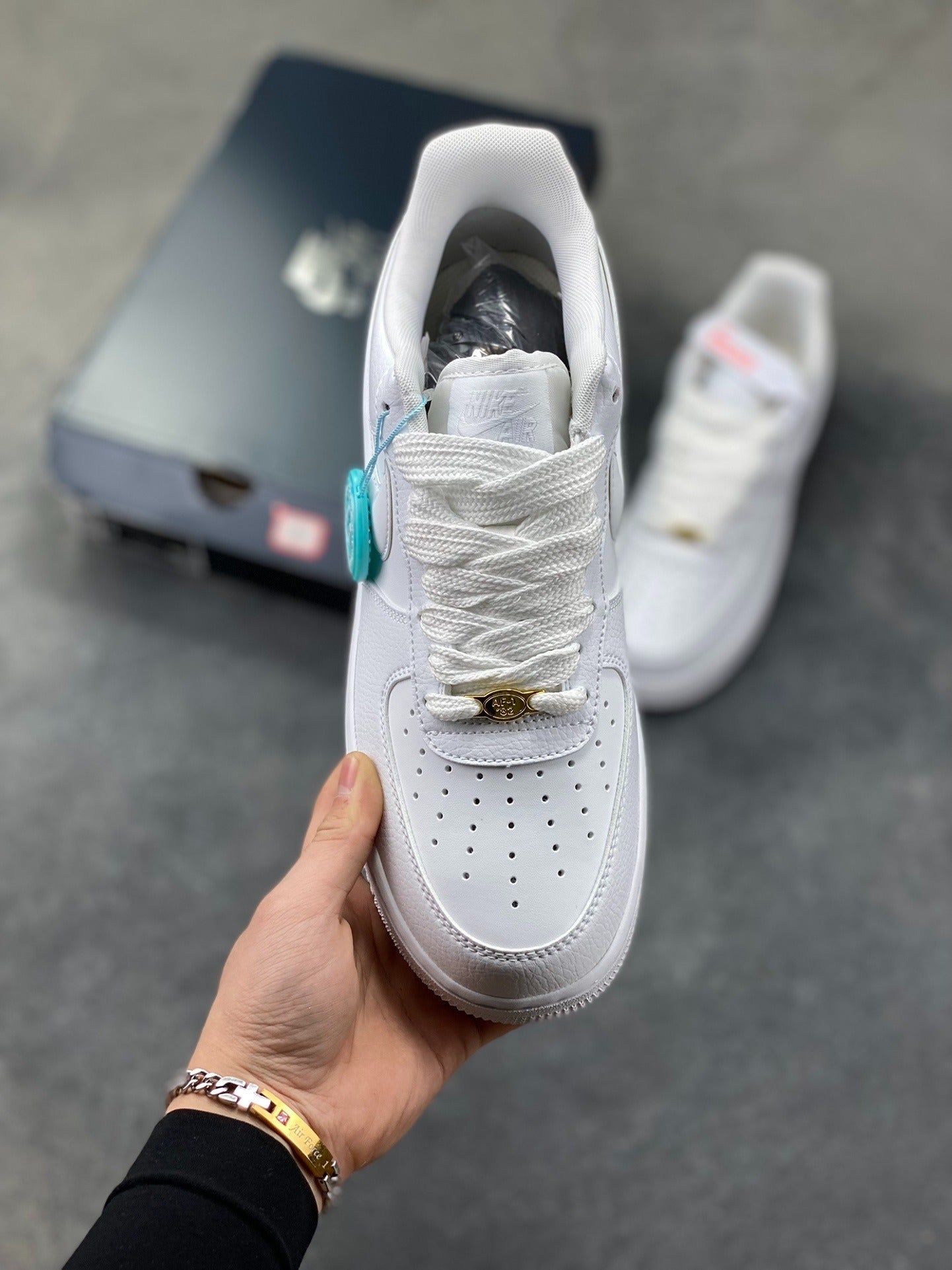 Nike Air Force 1 '07 triple white sneakers, classic