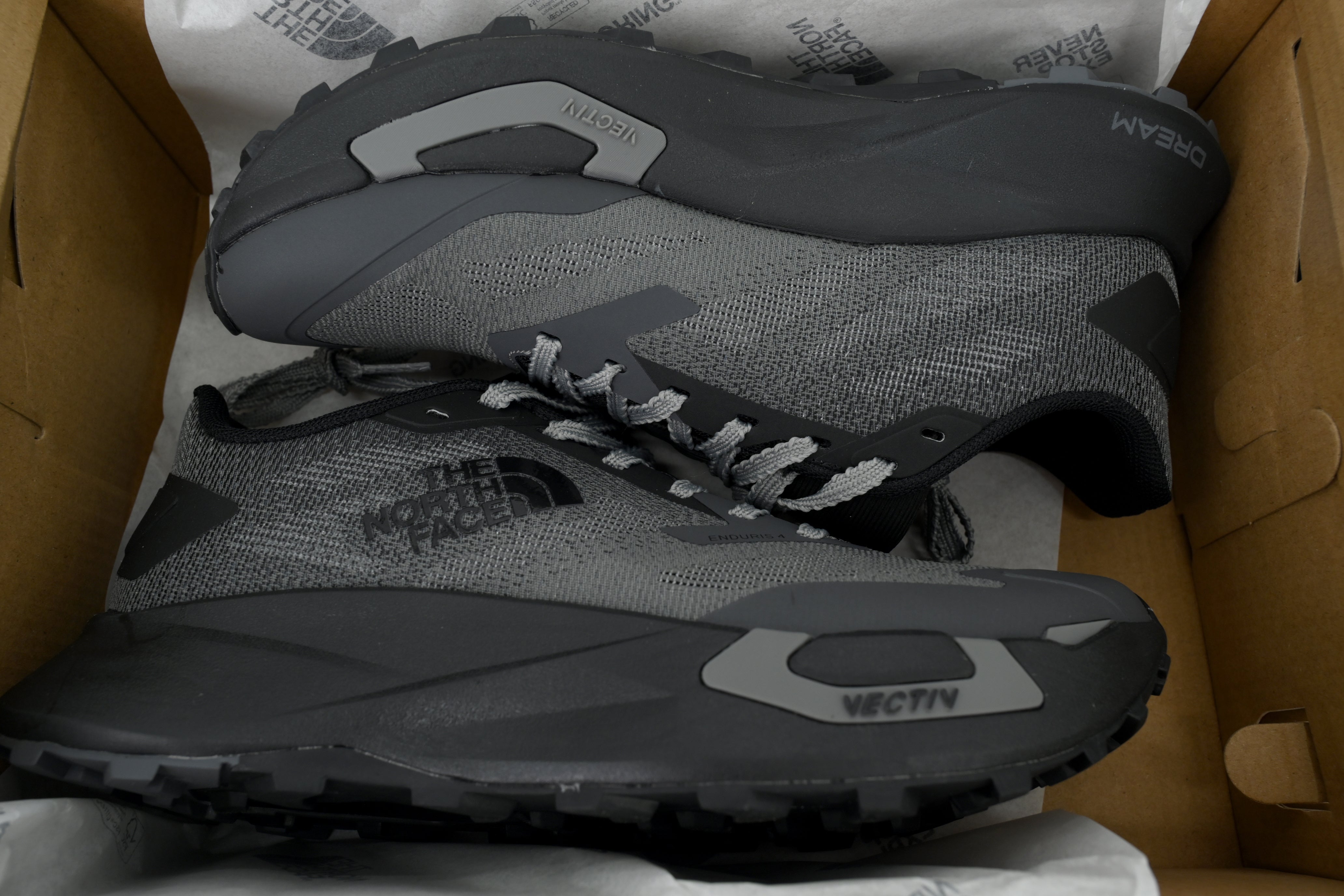 The North Face Men's VECTIV Enduris 4 "Asphalt Grey/Black"