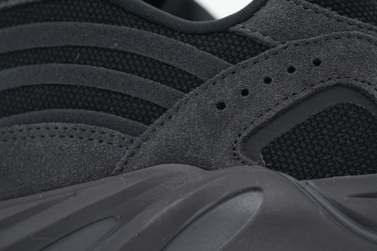 Adidas Yeezy Boost 700 V2 "Vanta"