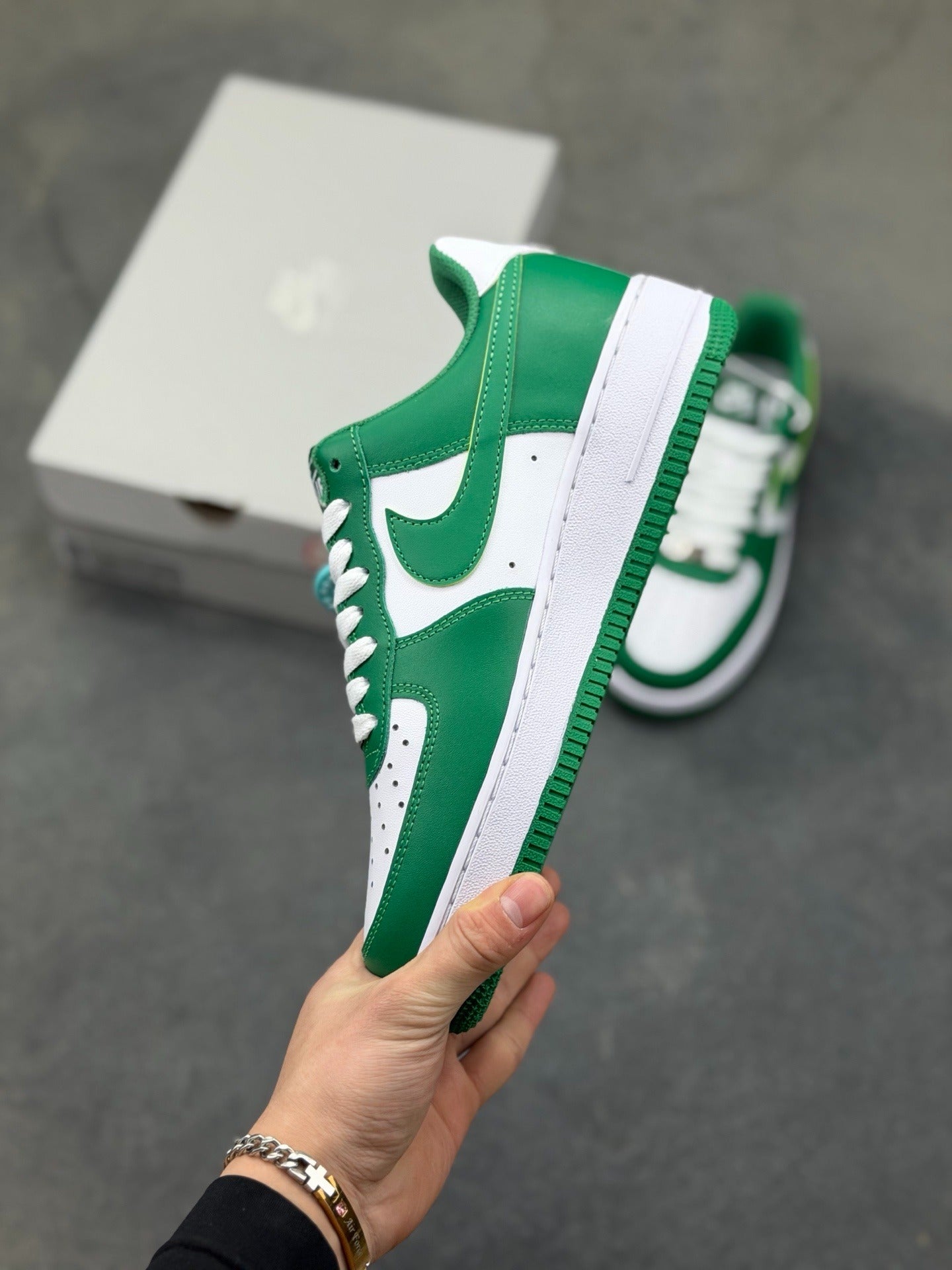 Nike Air Force 1 '07 " Green"