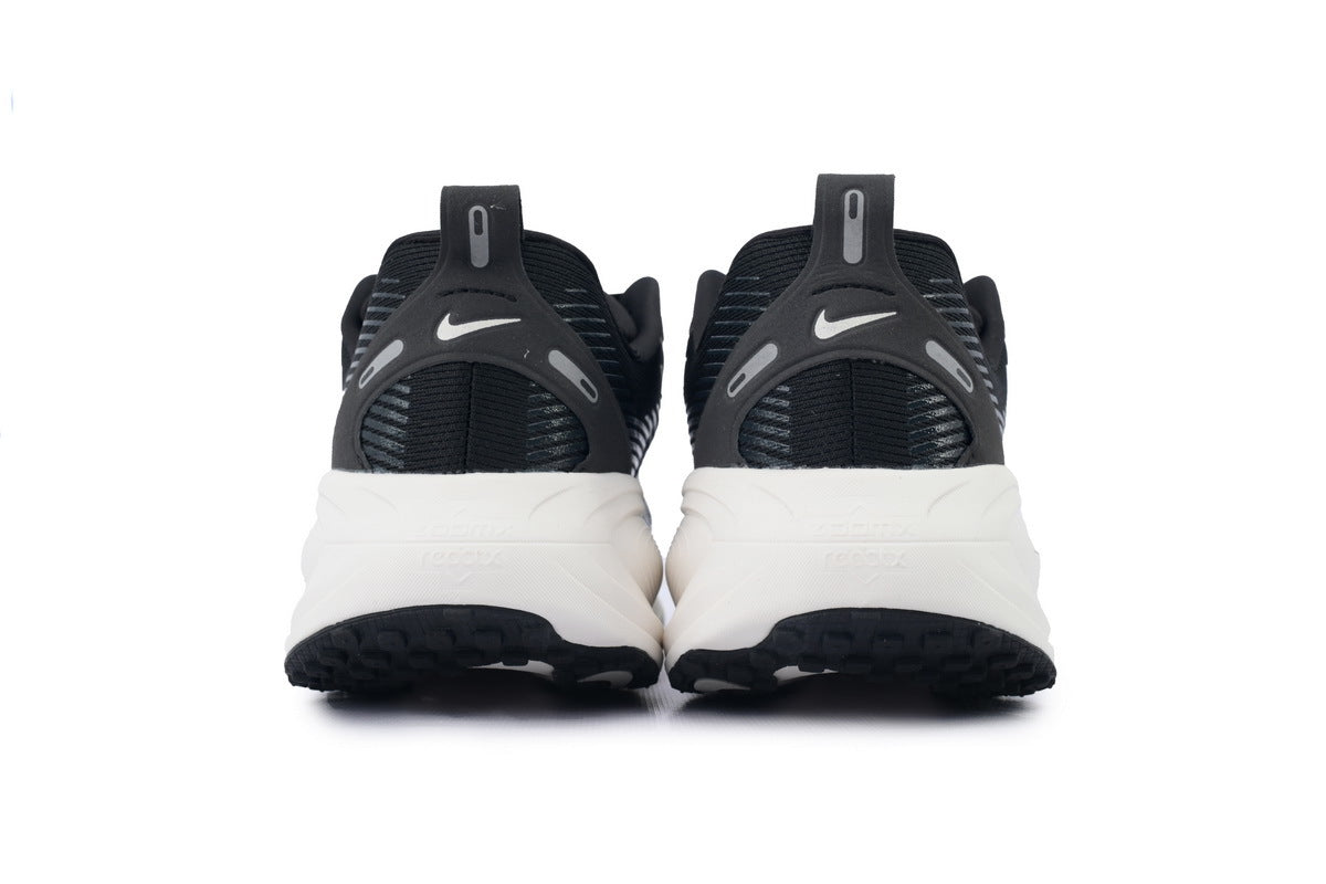 Nike Vomero 18 Running Shoes - Black/White/Sail