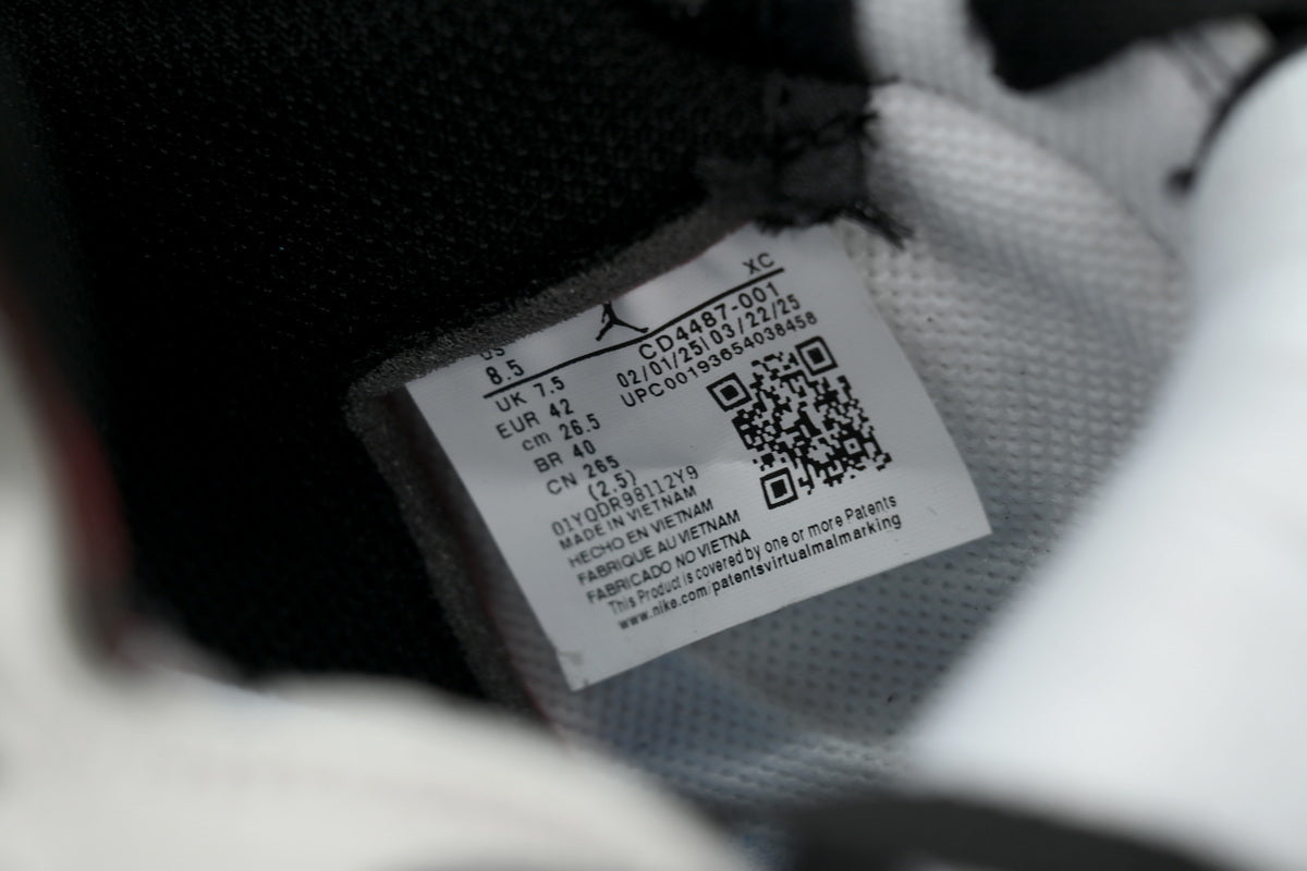 Travis Scott x Air Jordan 1 Retro High OG "Mocha" Sneakers