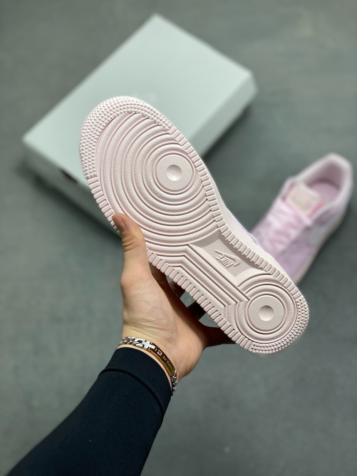 Nike Air Force 1 '07 Low "Pink Satin Ribbon"