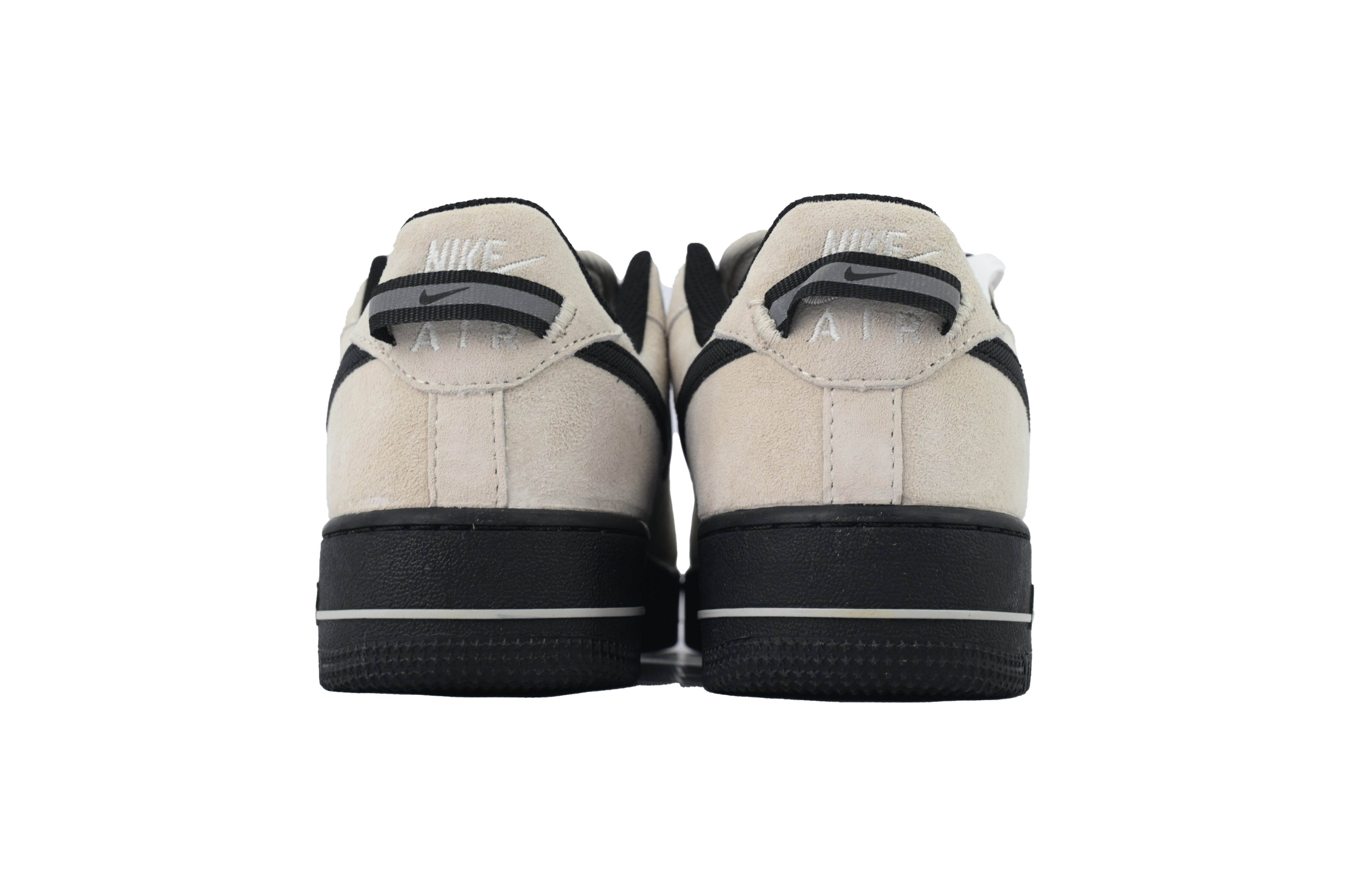 Nike Air Force 1 Low '07 LV8 "Desert Khaki"