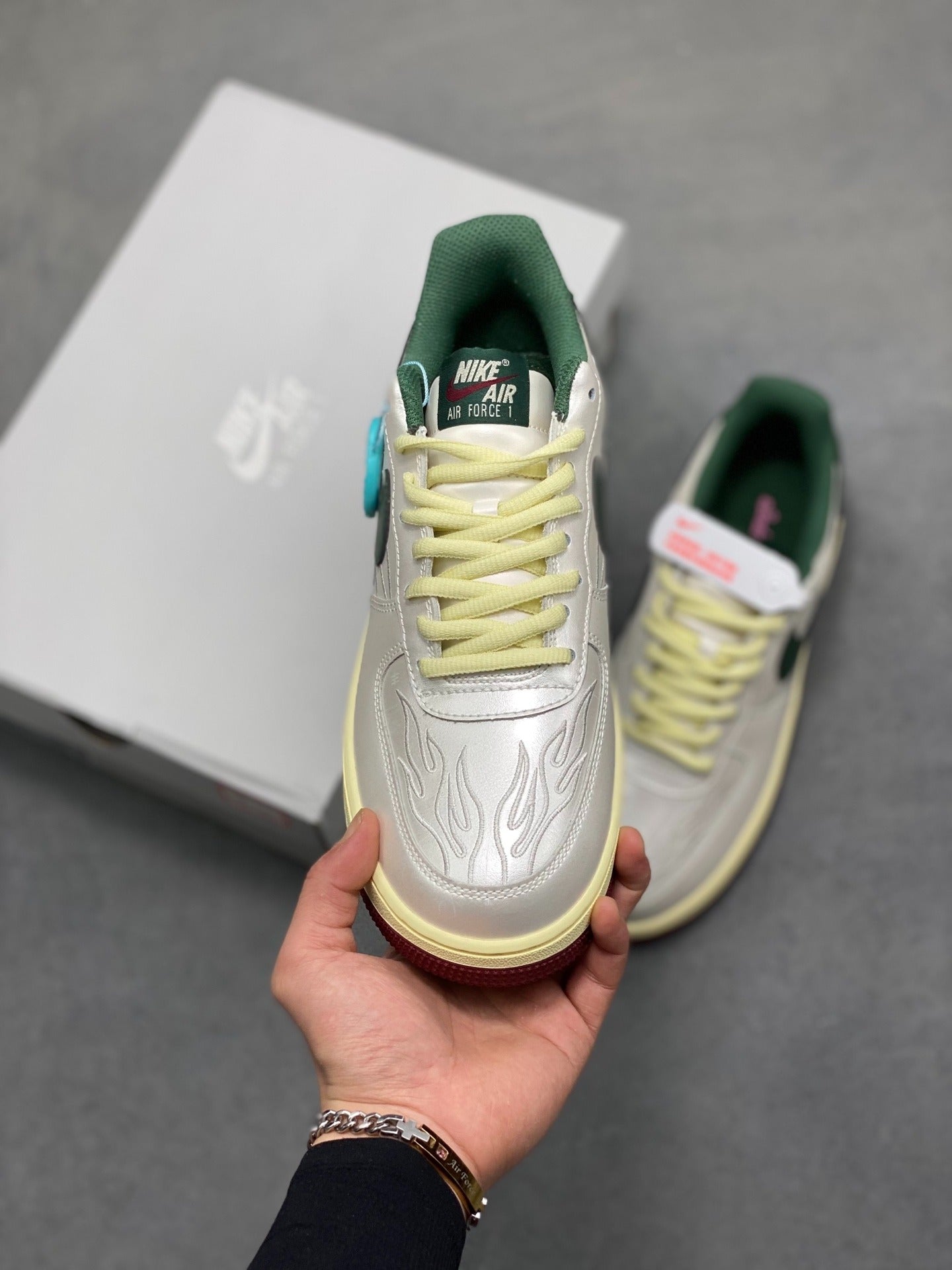 Nike Air Force 1 '07 Low "Pearlized Metallic & Green"