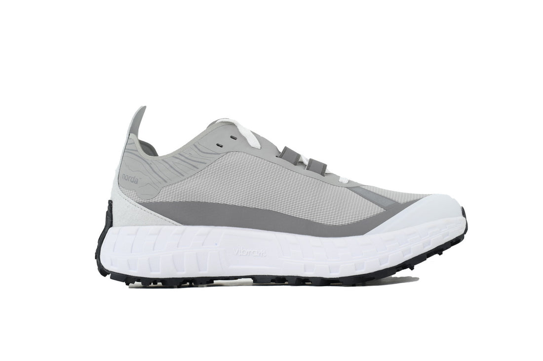 Norda 001 x Reigning Champ « Gris chiné »
