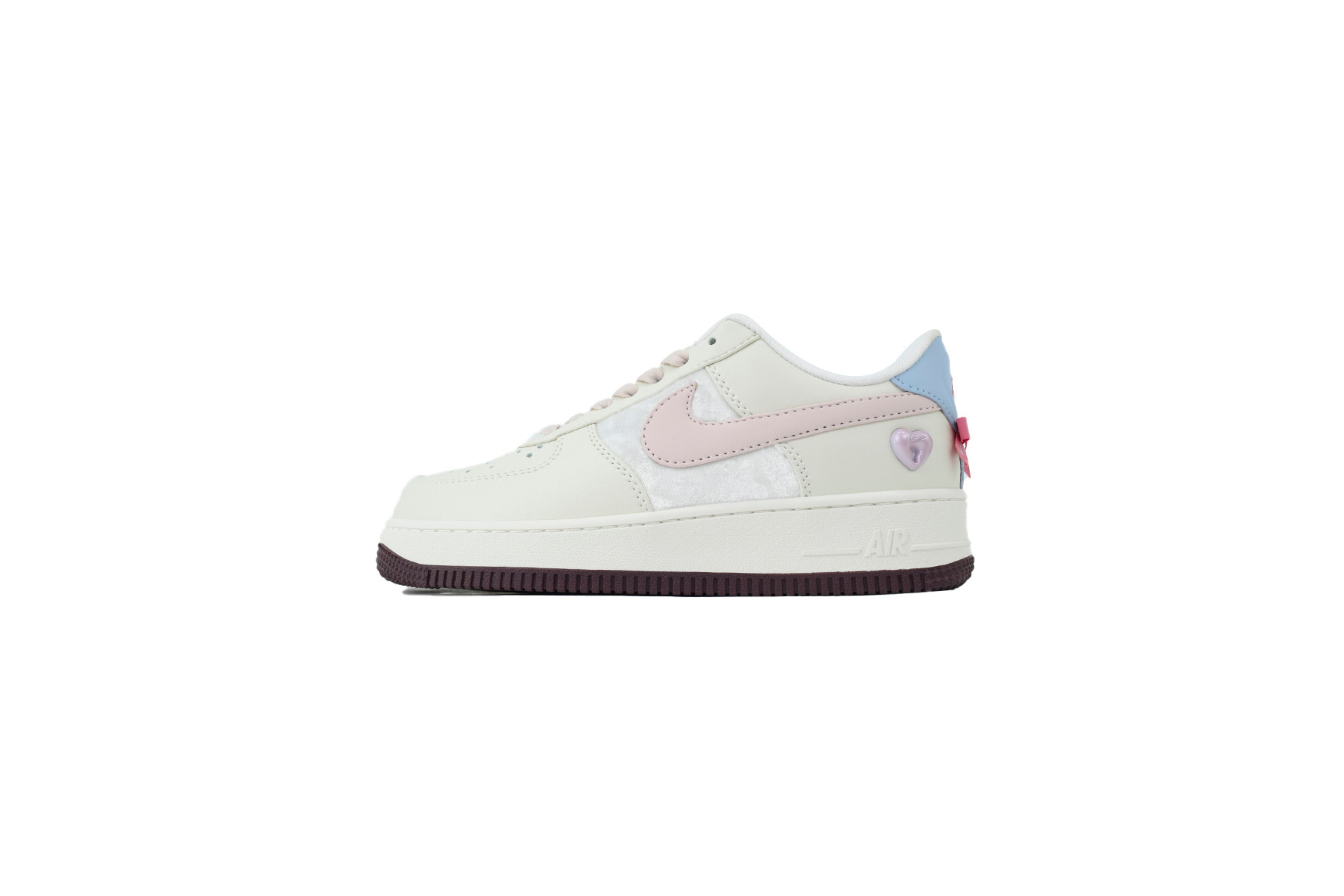 Nike Air Force 1 Low '07 "Valentine's Day" Sneakers