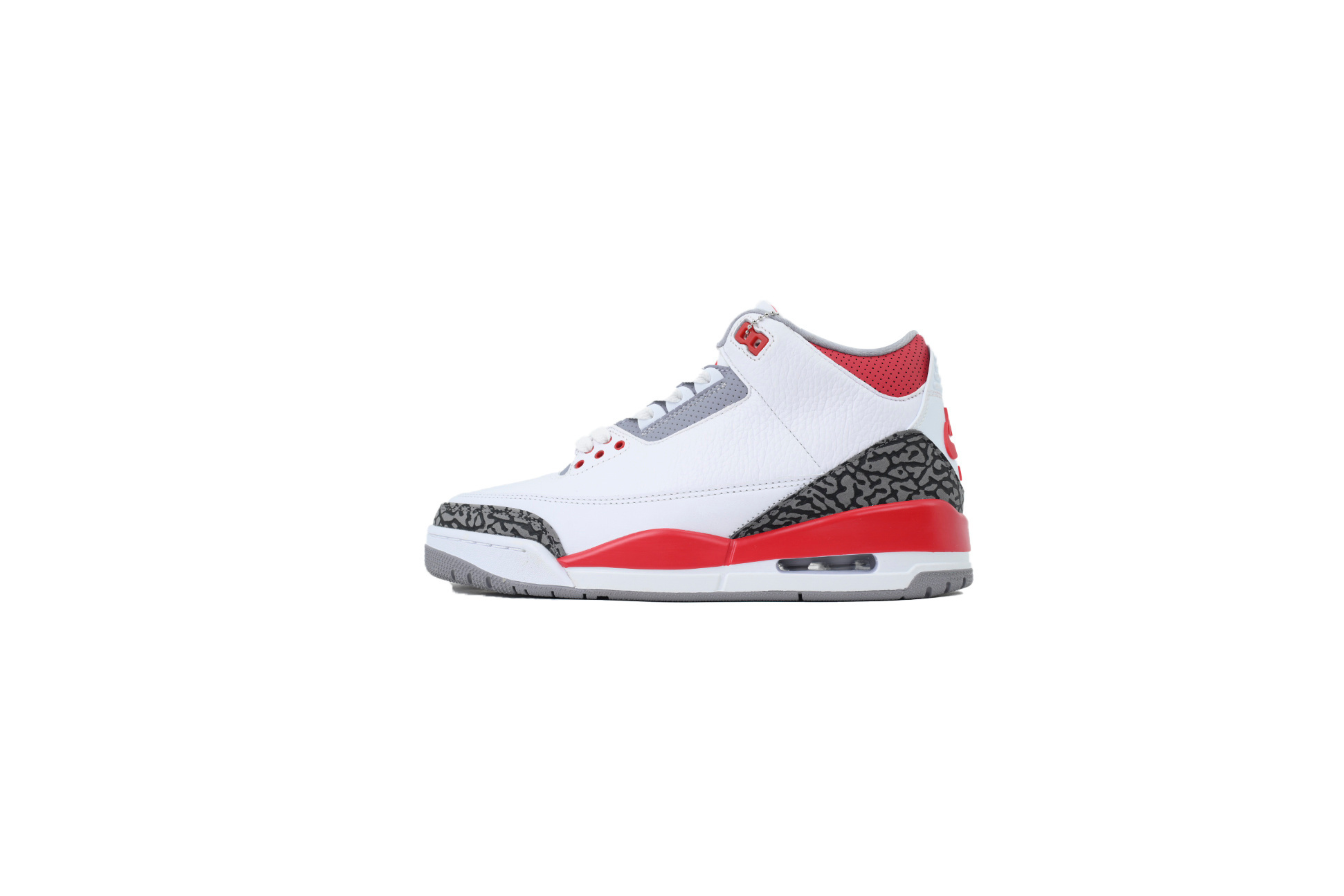 Air Jordan 3 Retro OG "Fire Red" (2022)