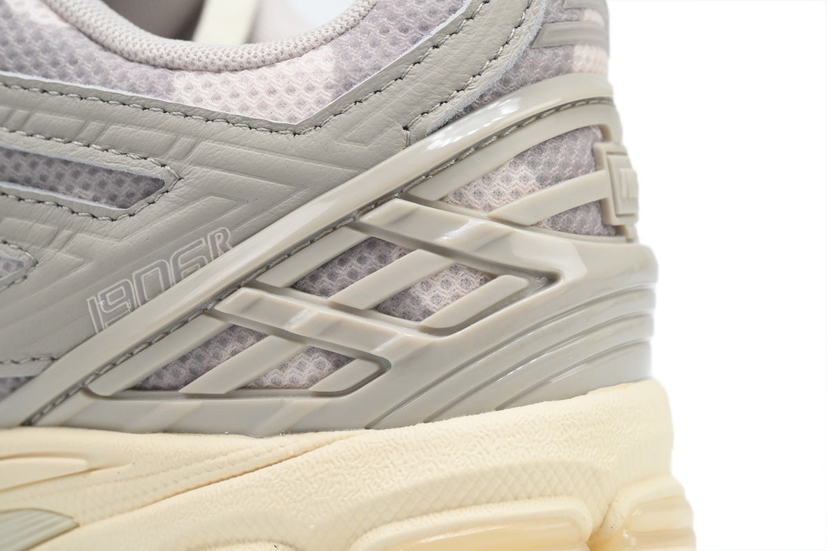 New Balance 1906R 'Moonbeam Grey Turtledove'