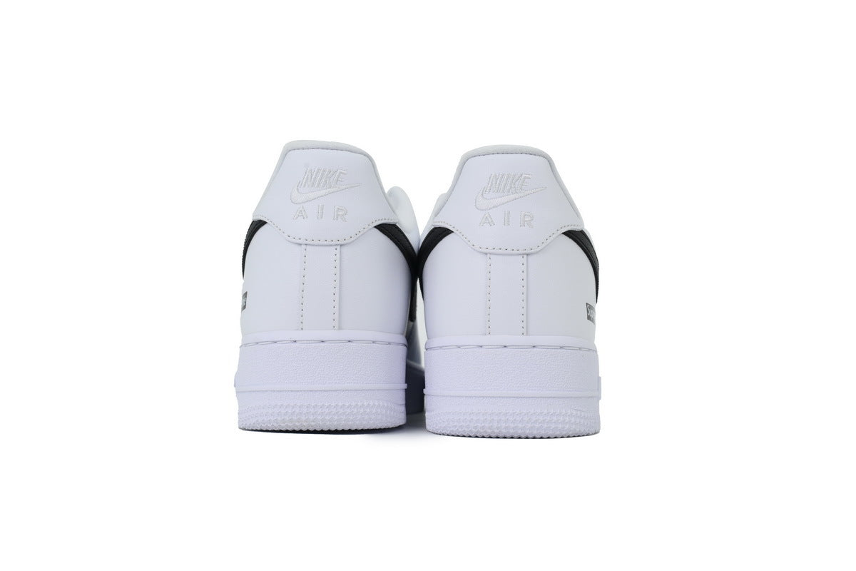 Nike Air Force 1 Low Supreme "White Black" Sneakers