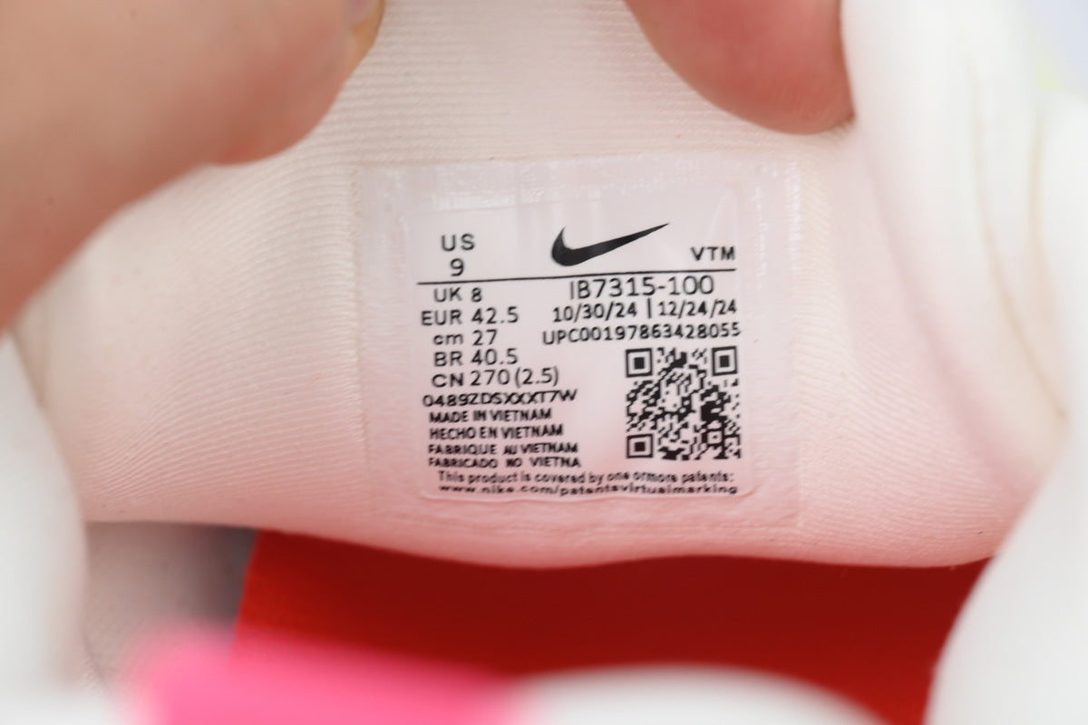 Nike Vomero 18 - Sail/Hyper Pink/Sequoia