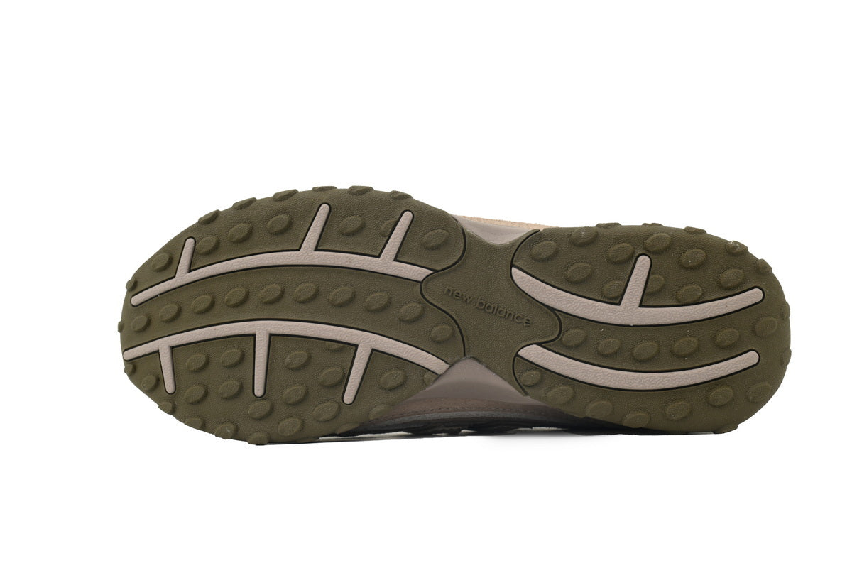 New Balance 204L 'Mushroom Arid Stone'