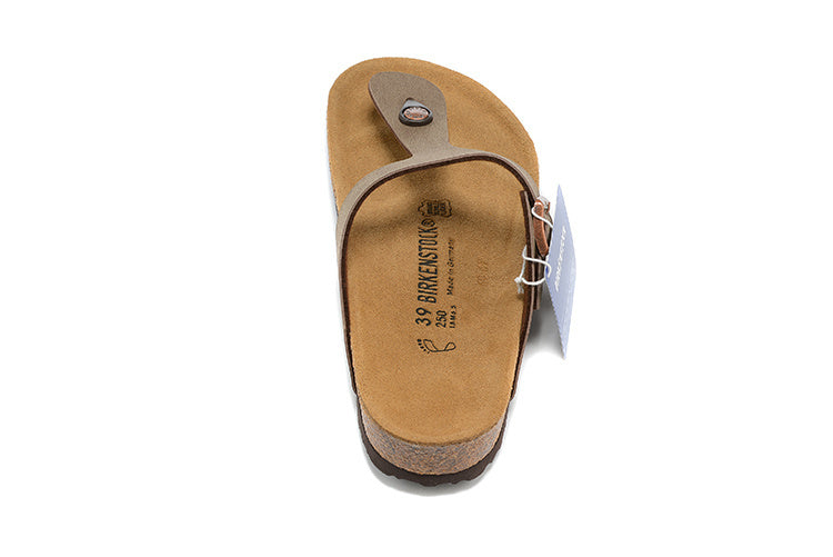 Birkenstock Gizeh Birkibuc Sandals - Mocha