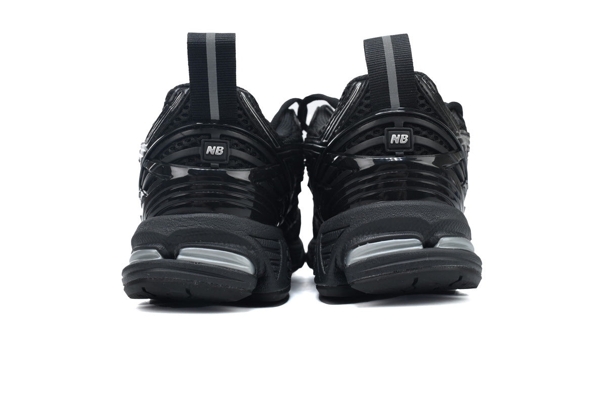 New Balance 1906R 'Black Metallic Silver Tech'