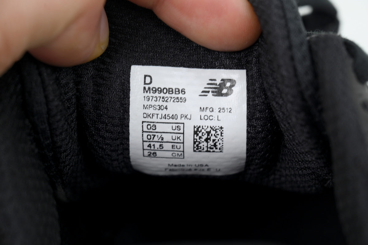 New Balance 990v6 'Triple Black'