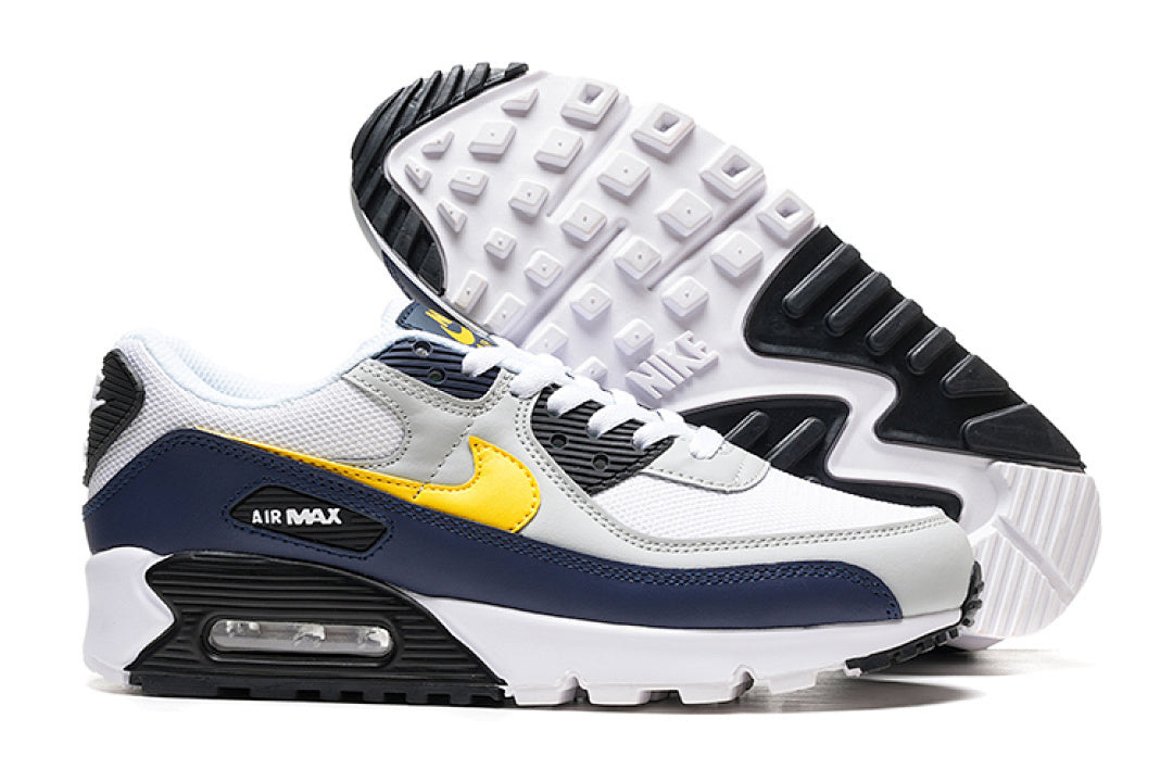 Nike Air Max 90 Essential