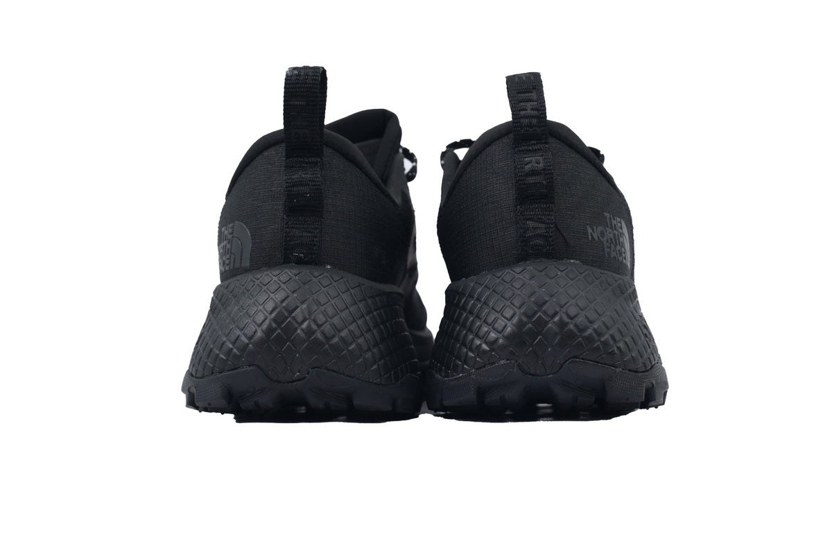 The North Face Men's Altamesa 500 "Triple Black"