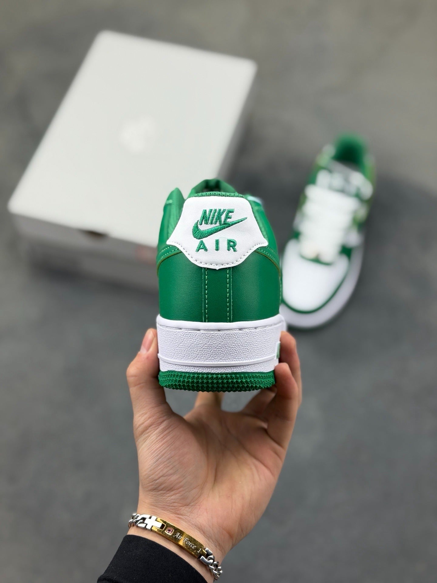 Nike Air Force 1 '07 " Green"