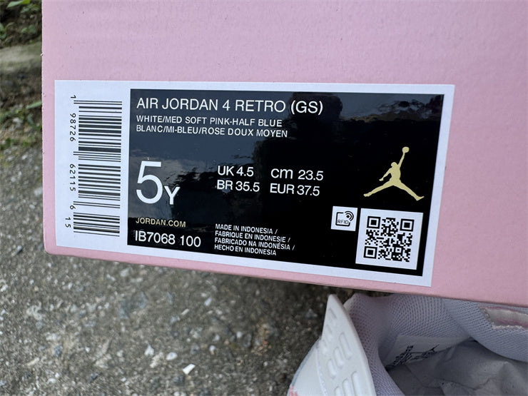 Air Jordan 4 Retro "Valentine's Day"