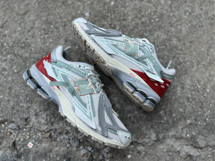New Balance 1906A