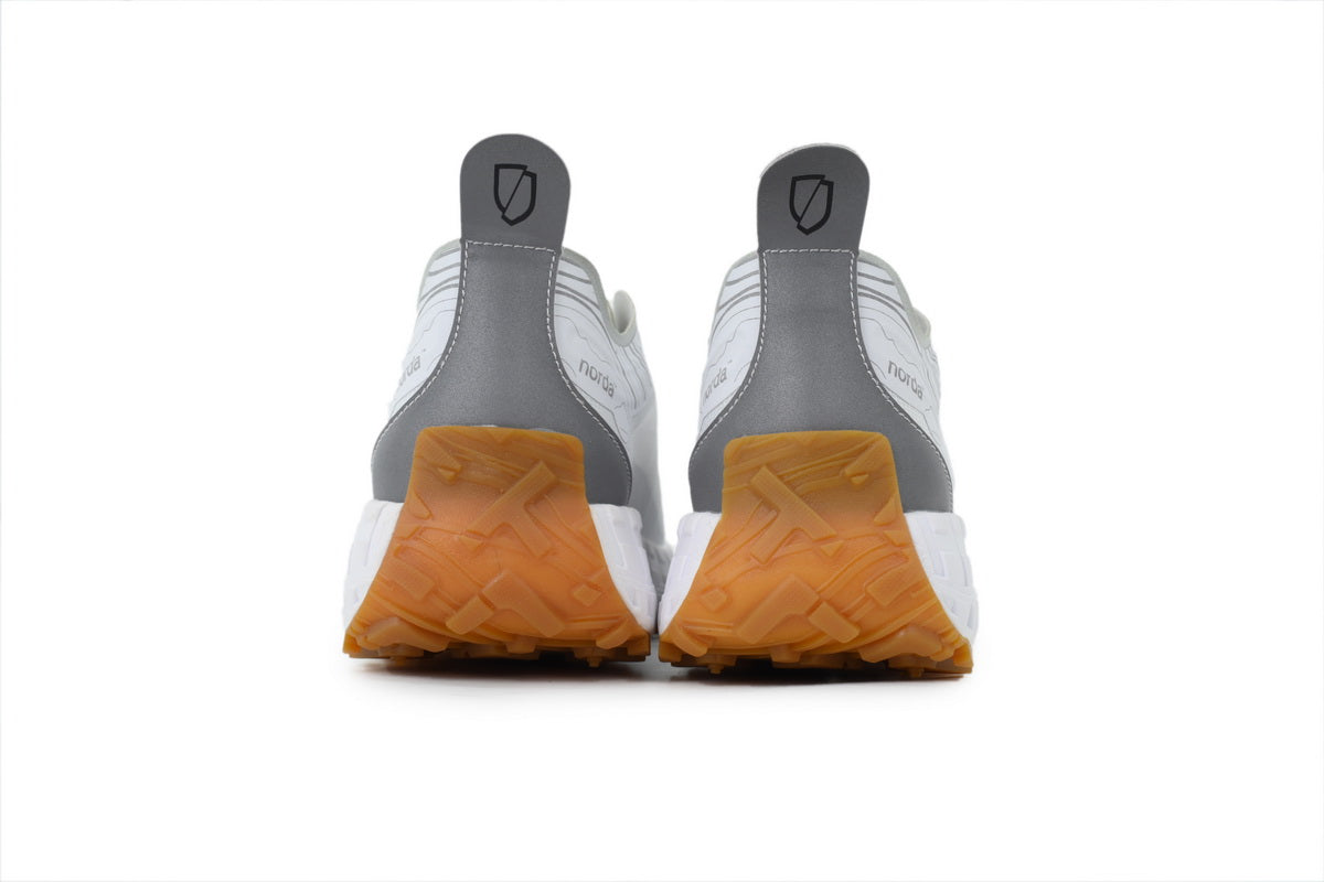 Norda 001 Trail Running Shoes "White / Gum"