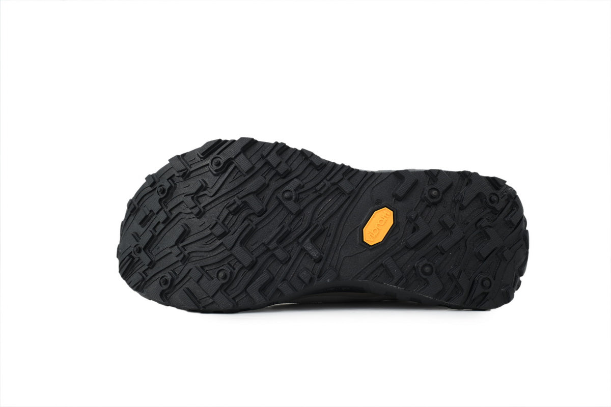 Norda 001A Trail Running Shoes "Cinder" (Beige / Black)