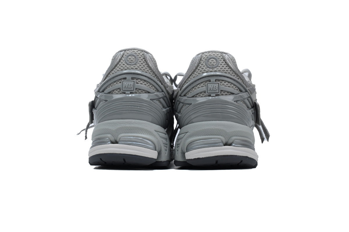 New Balance 1906A 'Concrete Silver Metallic'