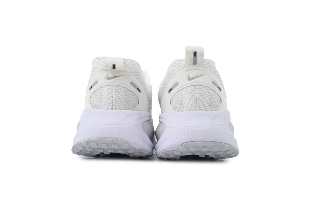 Nike Vomero 18 Running Shoes - White/Pure Platinum
