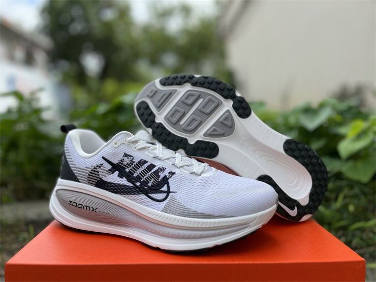 Nike ZoomX Vomero 18 "Graphic White/Black"