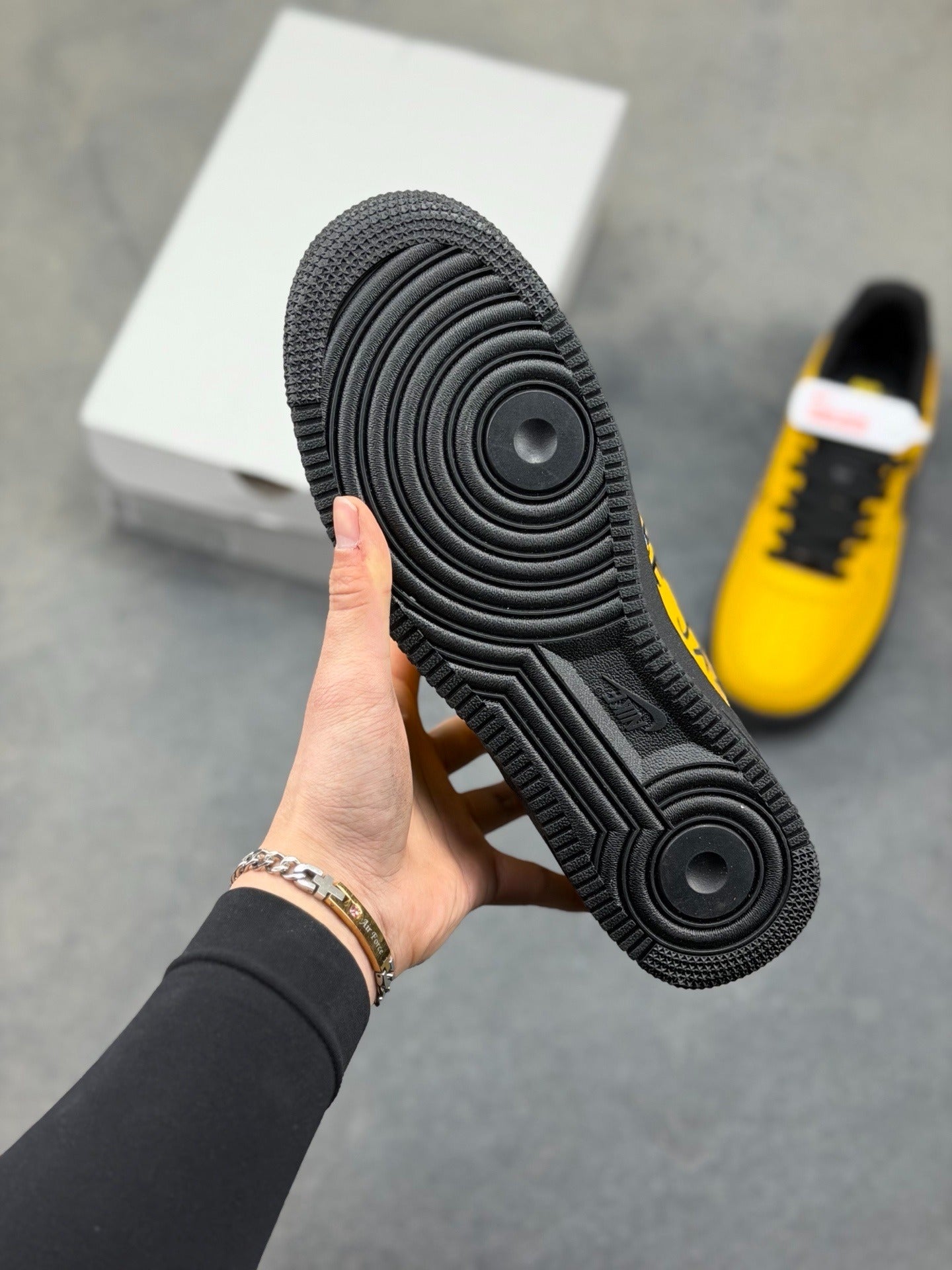 Nike Air Force 1 '07 Low "Bumblebee Yellow & Patent Black"