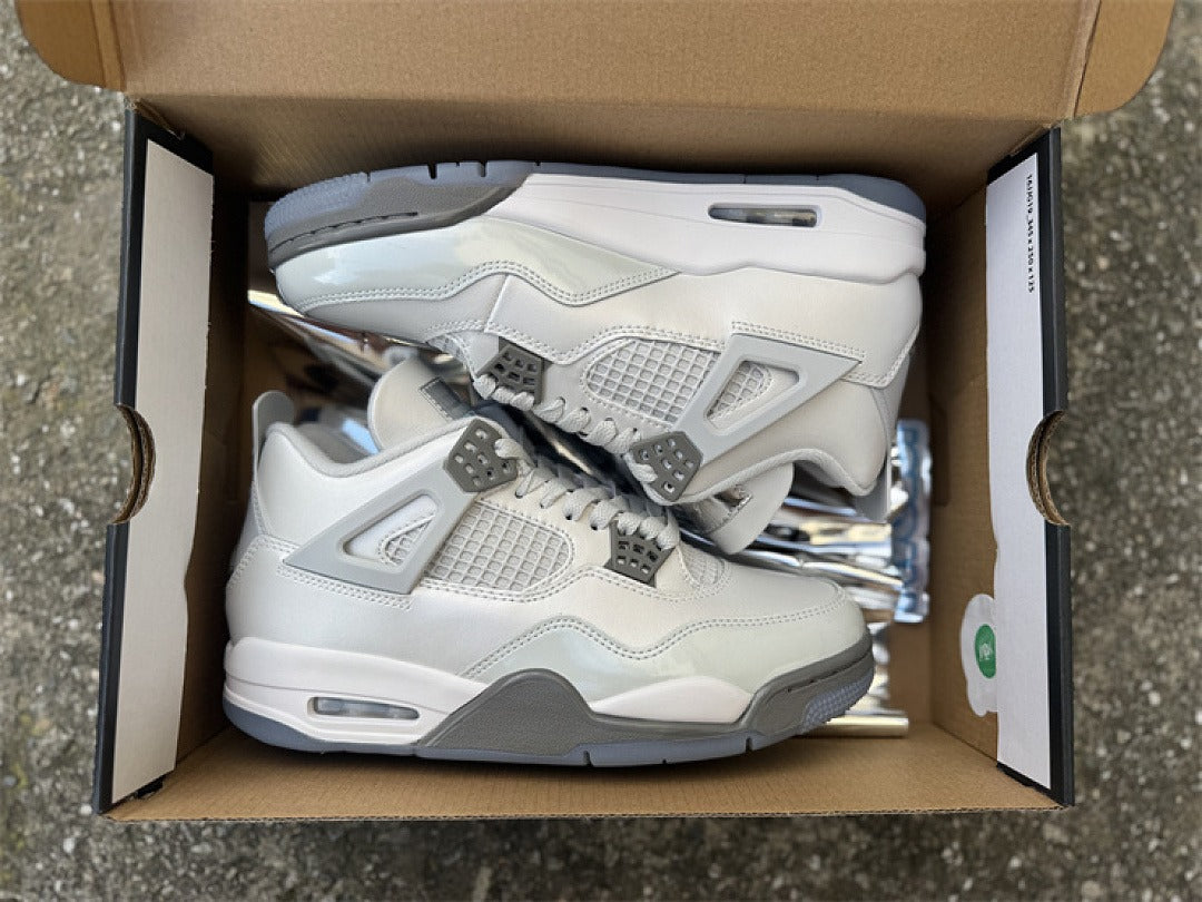 Air Jordan 4 Retro GS "Blue Chill"
