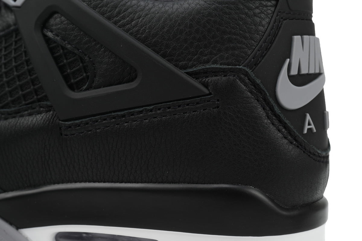 Air Jordan 4 Retro "Bred Reimagined"