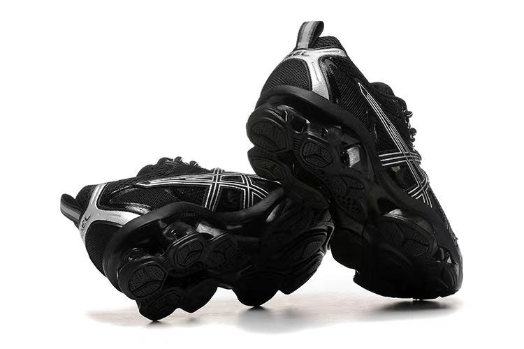 ASICS GEL-QUANTUM KINETIC "Black/Metallic Silver"