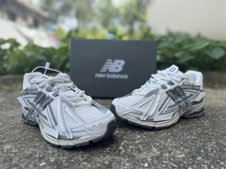 New Balance 1906A