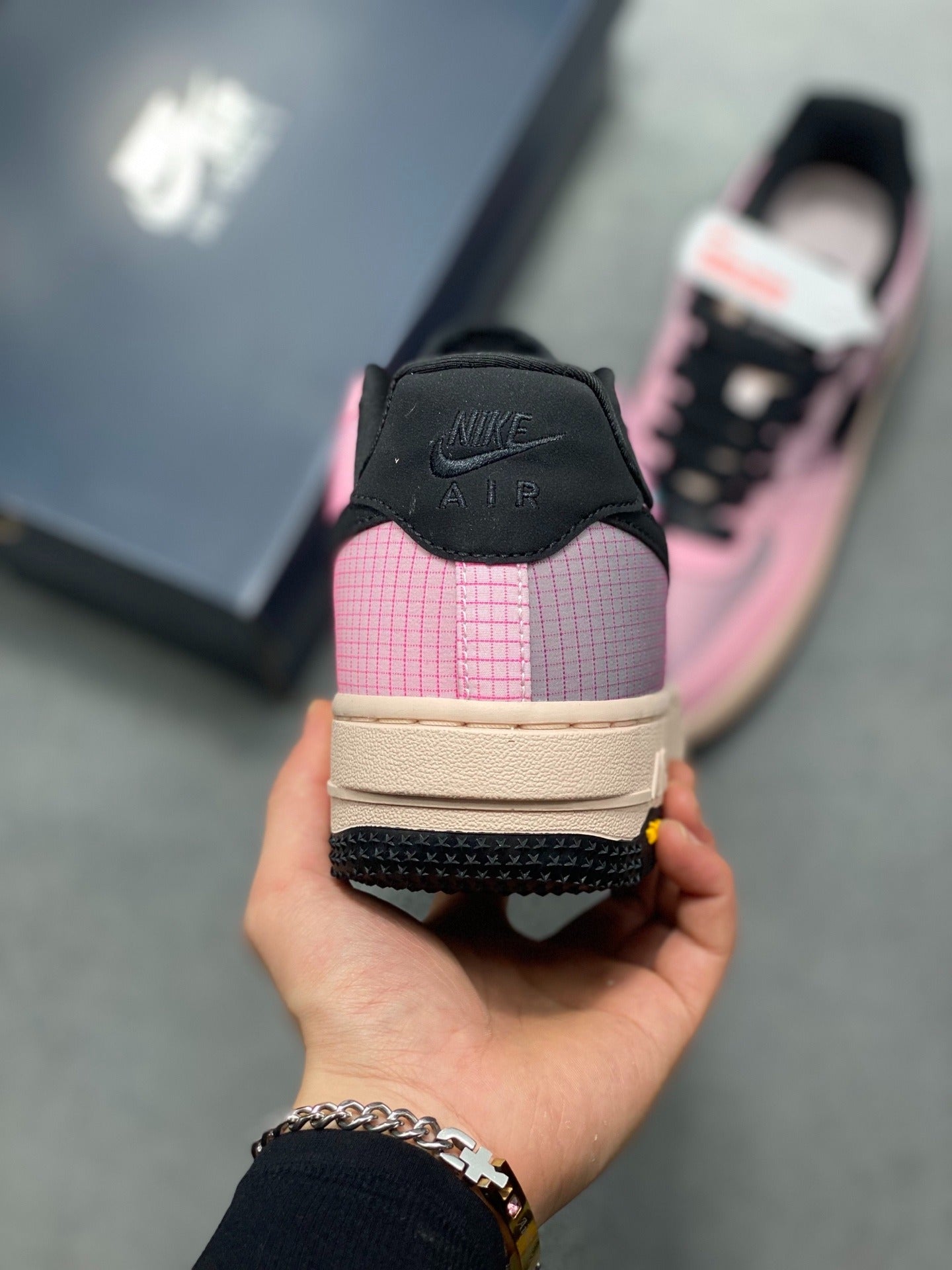 Nike Air Force 1 '07 Low "Pink Grid Ripstop"