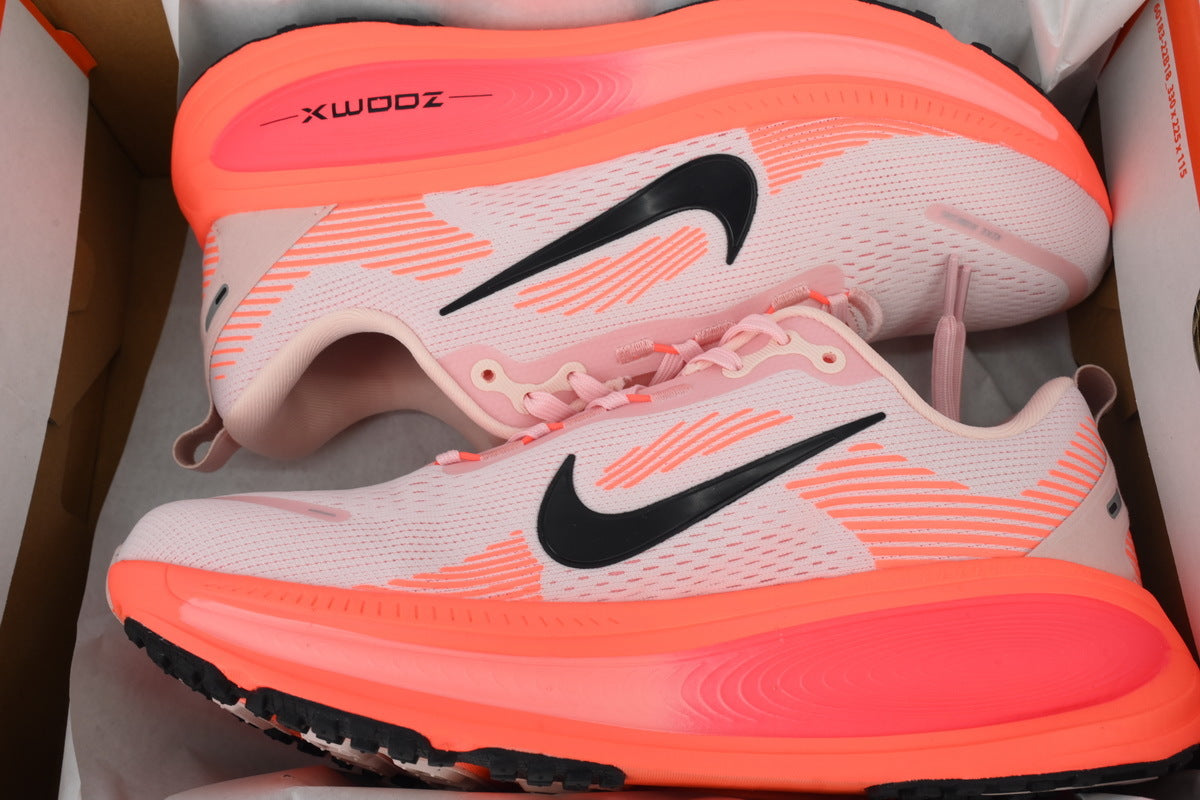 Nike Vomero 18 Running Shoes - Echo Pink/Bright Crimson