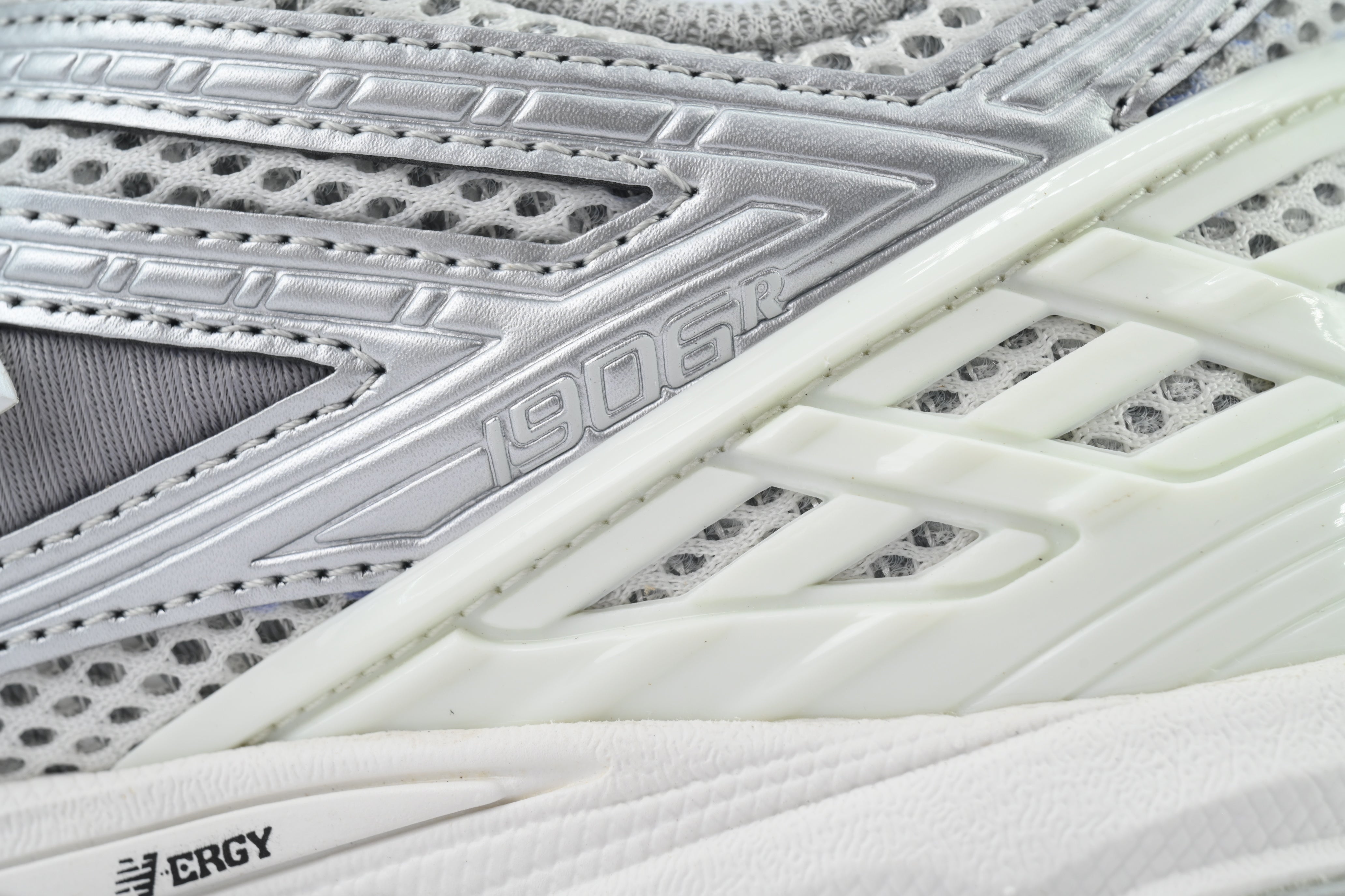 New Balance 1906R 'Urbancore Silver White Metallic'