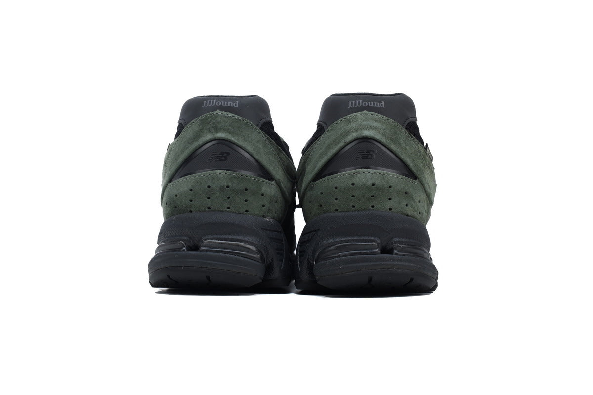 New Balance 2002R Gore-Tex 'Pine Green Black'