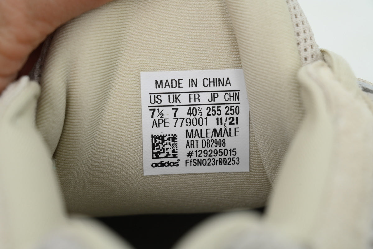 Adidas Yeezy 500 "Blush"