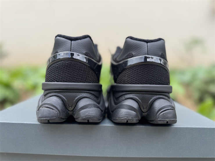 New Balance 9060 "Triple Black Patent"