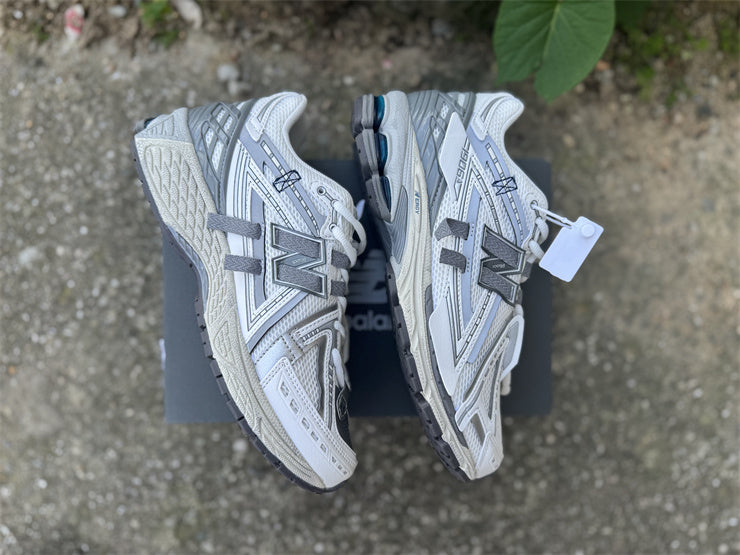 New Balance 1906A