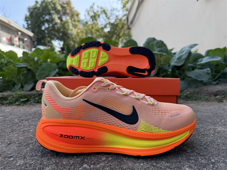 Nike ZoomX Vomero 18 "Orange Chalk"