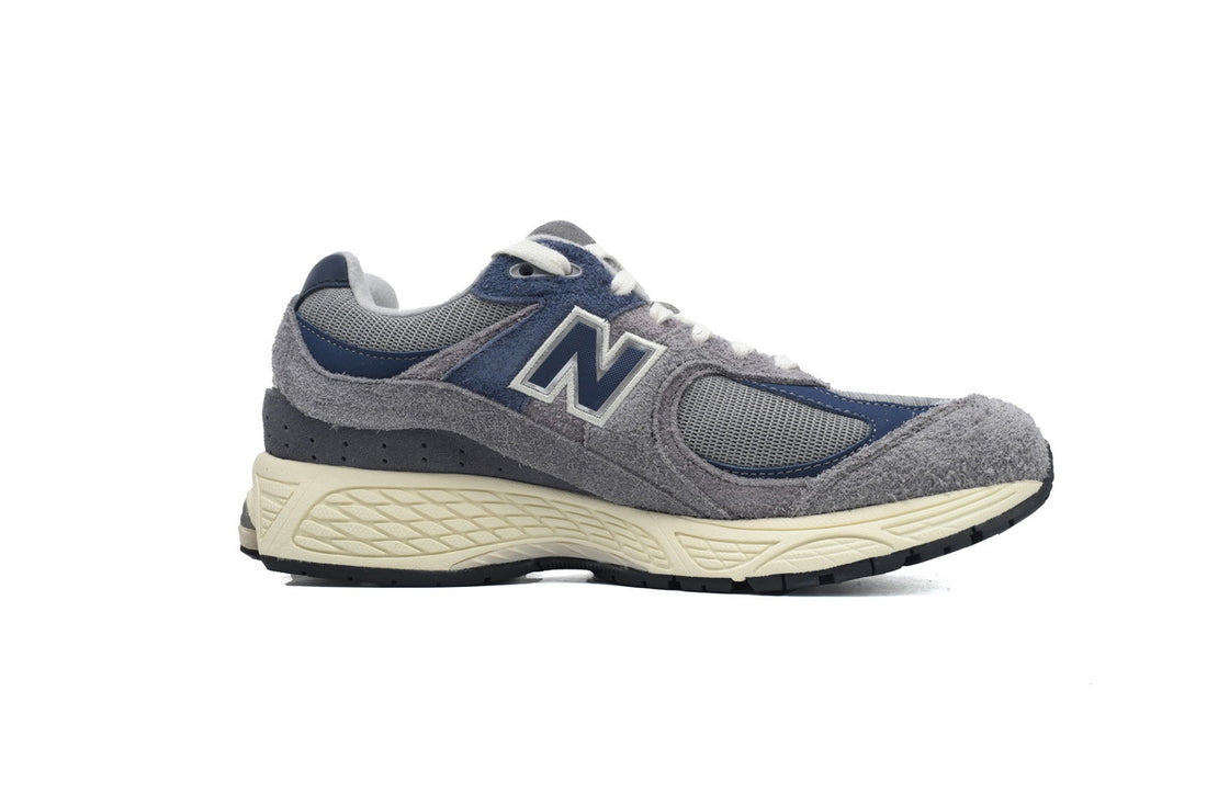 New Balance 2002R « Grey Indigo Hairy Suede »