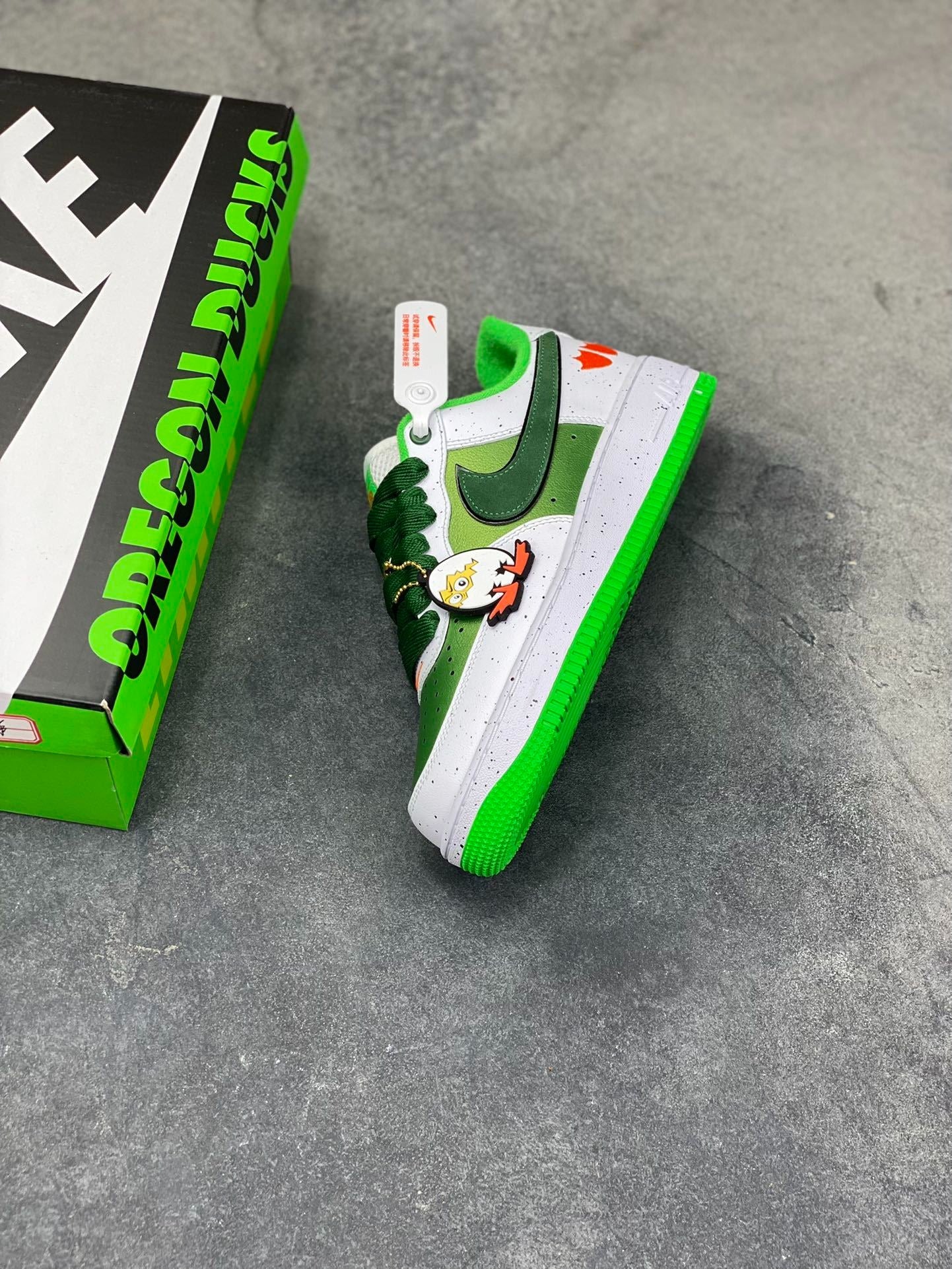 Nike Air Force 1 Low  Egg or Duck