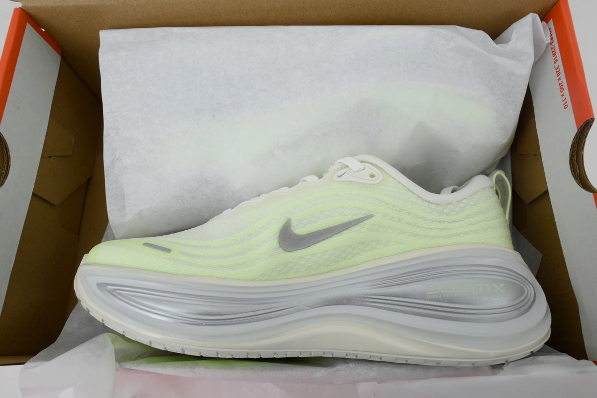 Nike Vomero Plus Women's Road Running Shoes - Sail/Barely Volt